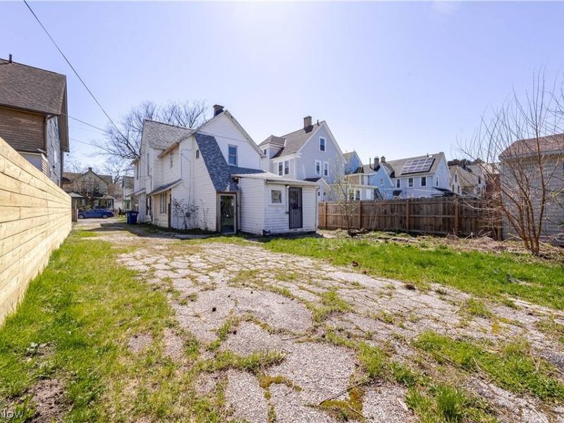 2914 Woodbridge Avenue, Cleveland, OH 44109 Photo 35