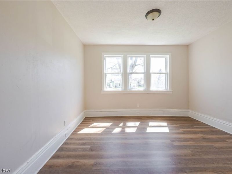 2914 Woodbridge Avenue, Cleveland, OH 44109 Photo 8