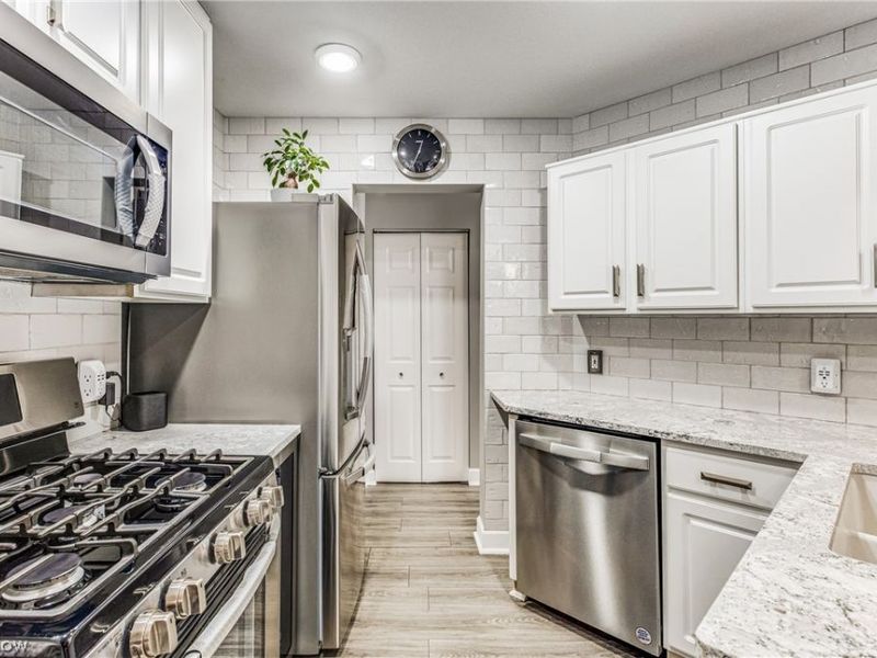 4032 Saint Andrews Court, Unit 1, Canfield, OH 44406 Photo 11