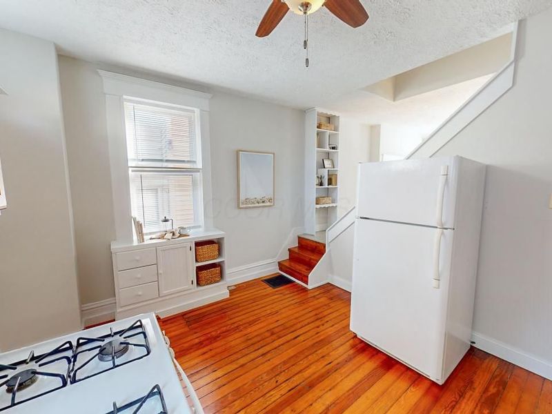 384 W 1st Avenue, Columbus, OH 43201 Photo 7