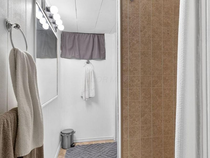 1484 Cardwell Square N, Columbus, OH 43229 Photo 38