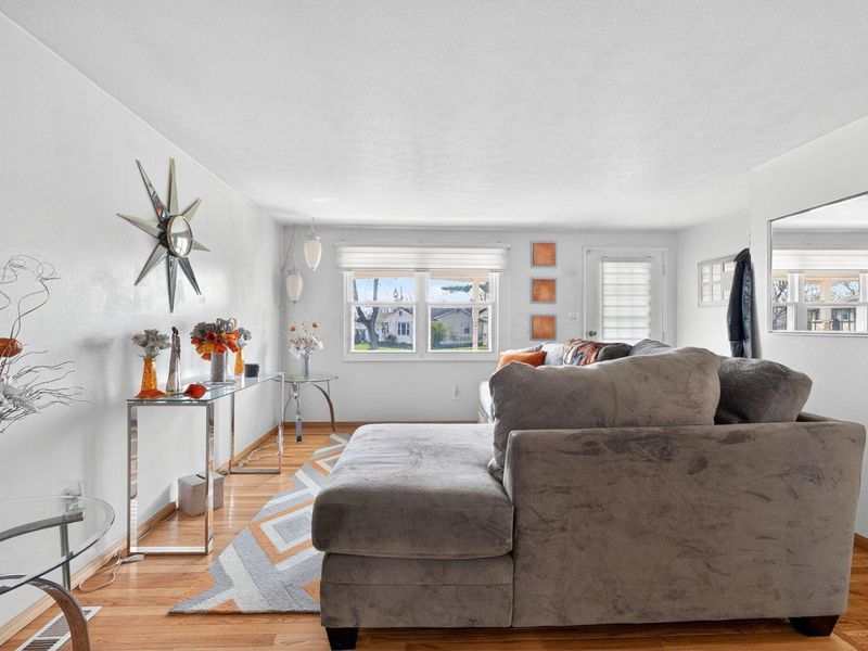 1484 Cardwell Square N, Columbus, OH 43229 Photo 8