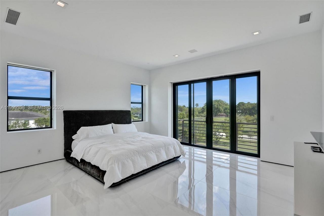 17811 SW 58th St, Southwest Ranches, FL 33331 Photo