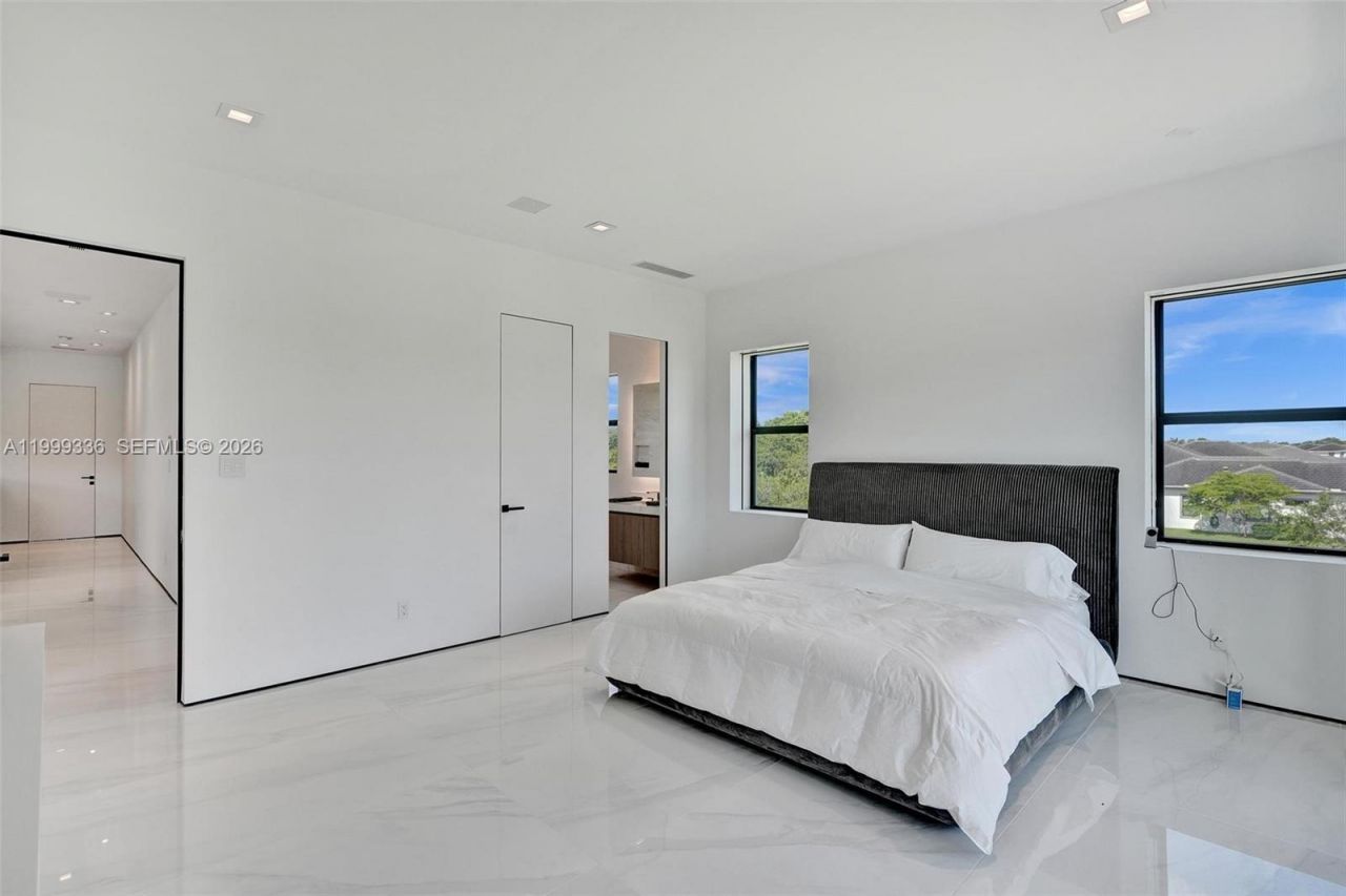 17811 SW 58th St, Southwest Ranches, FL 33331 Photo