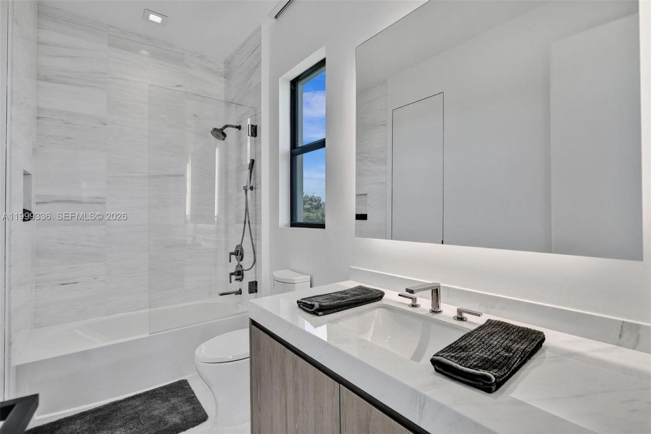 17811 SW 58th St, Southwest Ranches, FL 33331 Photo