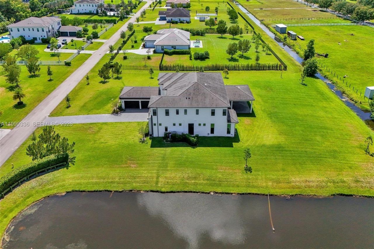 17811 SW 58th St, Southwest Ranches, FL 33331 Photo