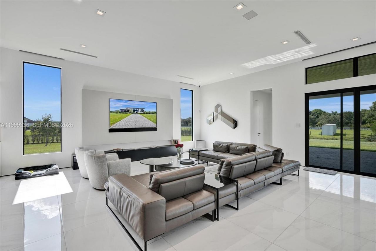 17811 SW 58th St, Southwest Ranches, FL 33331 Photo