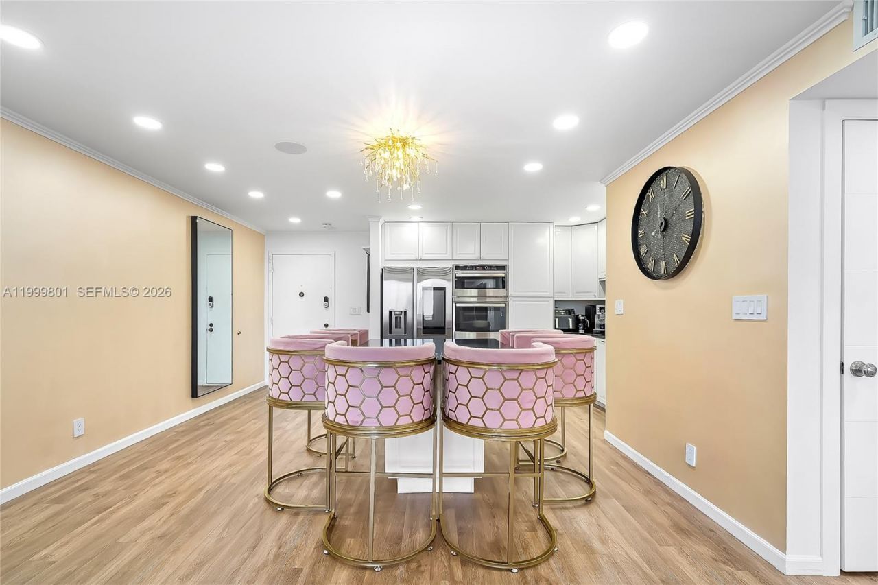 600 Three Islands Blvd, Unit 604, Hallandale Beach, FL 33009 Photo