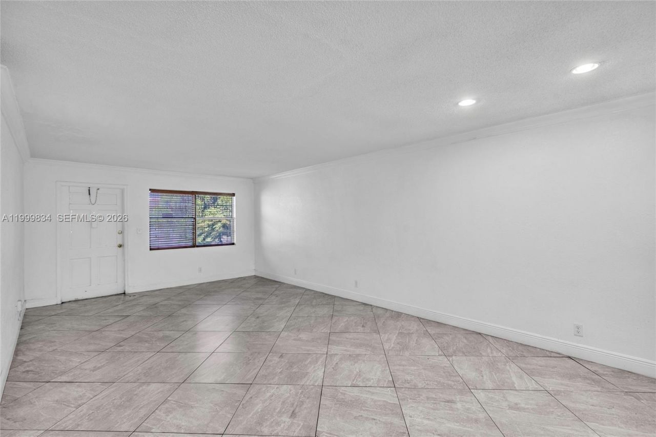 1722 Mayo St, Unit 103, Hollywood, FL 33020 Photo