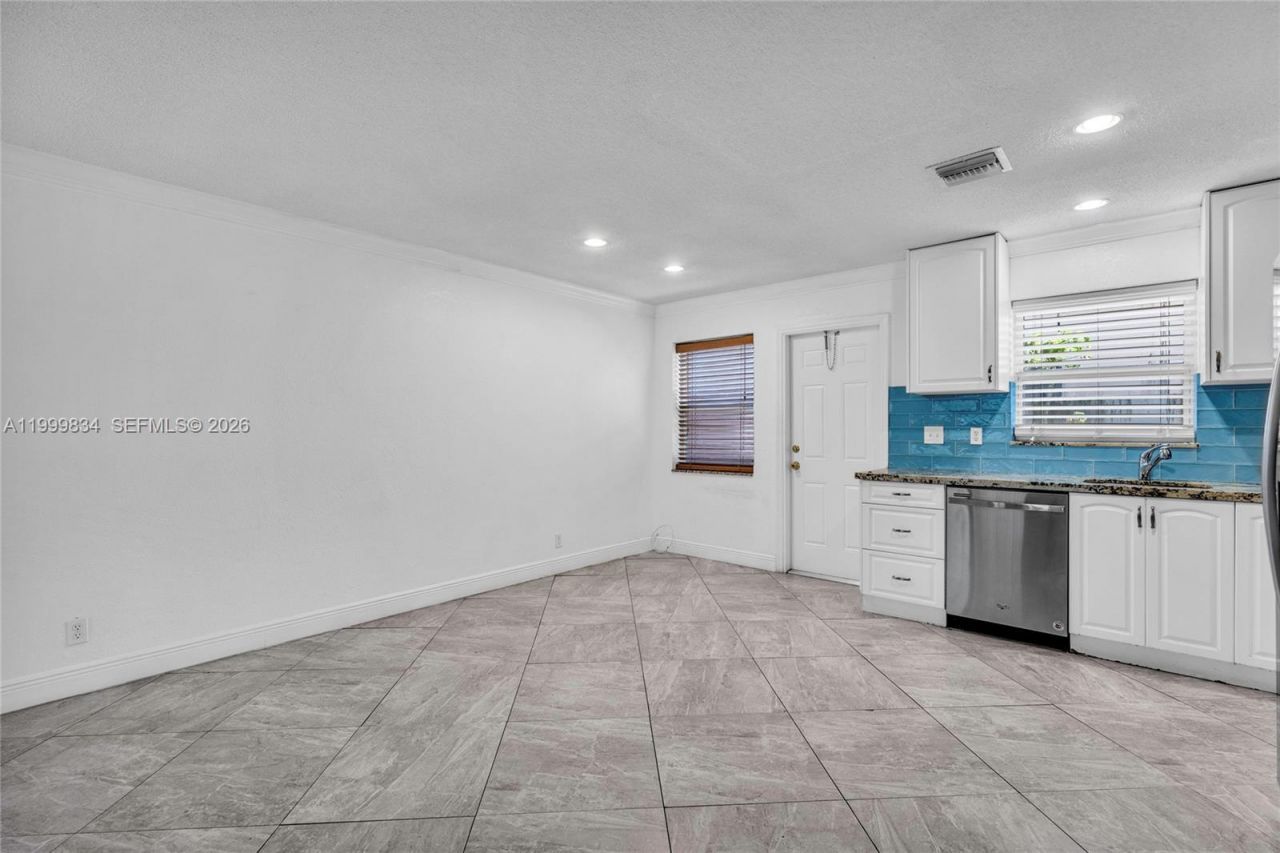 1722 Mayo St, Unit 103, Hollywood, FL 33020 Photo