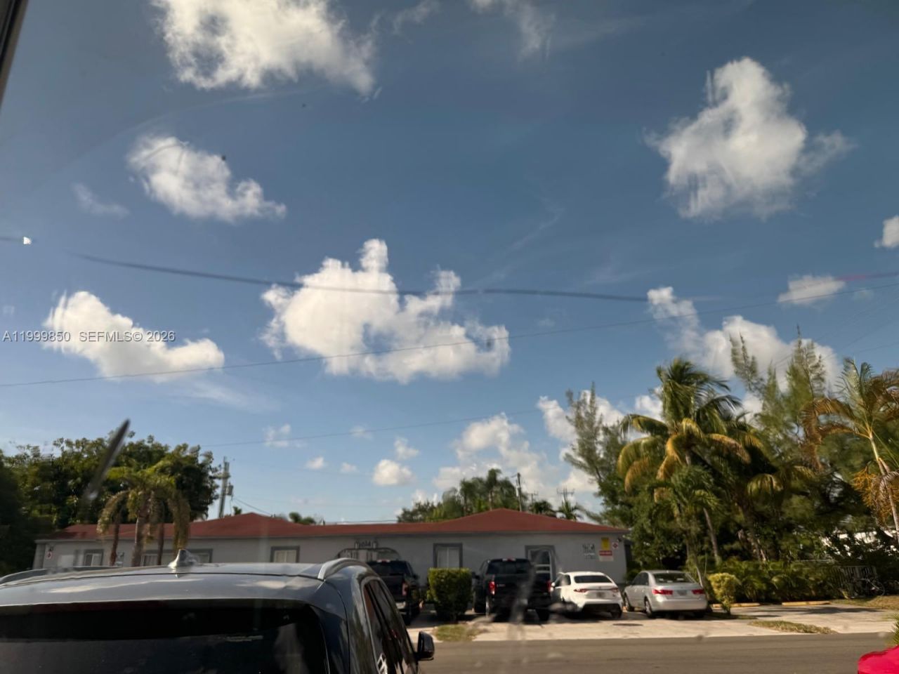 615 NE 3rd St, Unit 1, Hallandale Beach, FL 33009 Photo