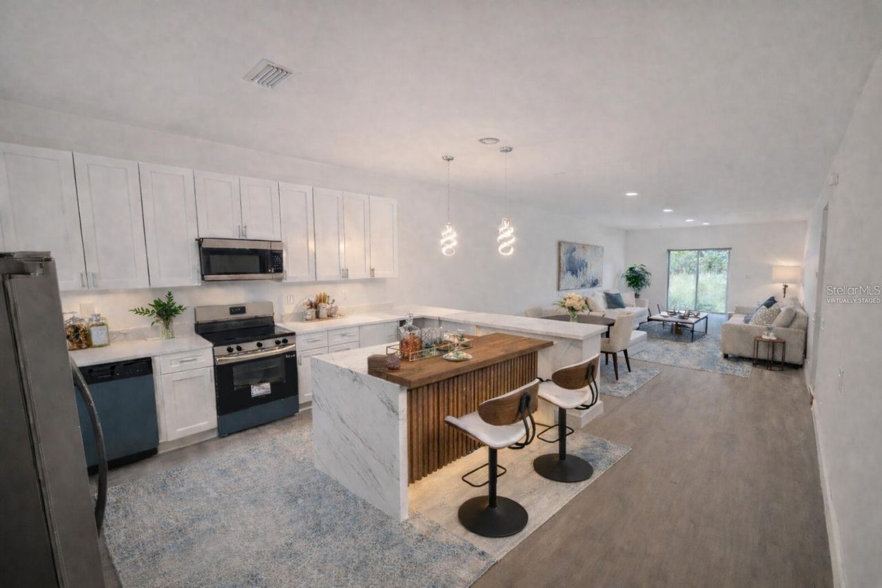 5245 Pebble Beach Drive , Sebring, FL 33872 Photo