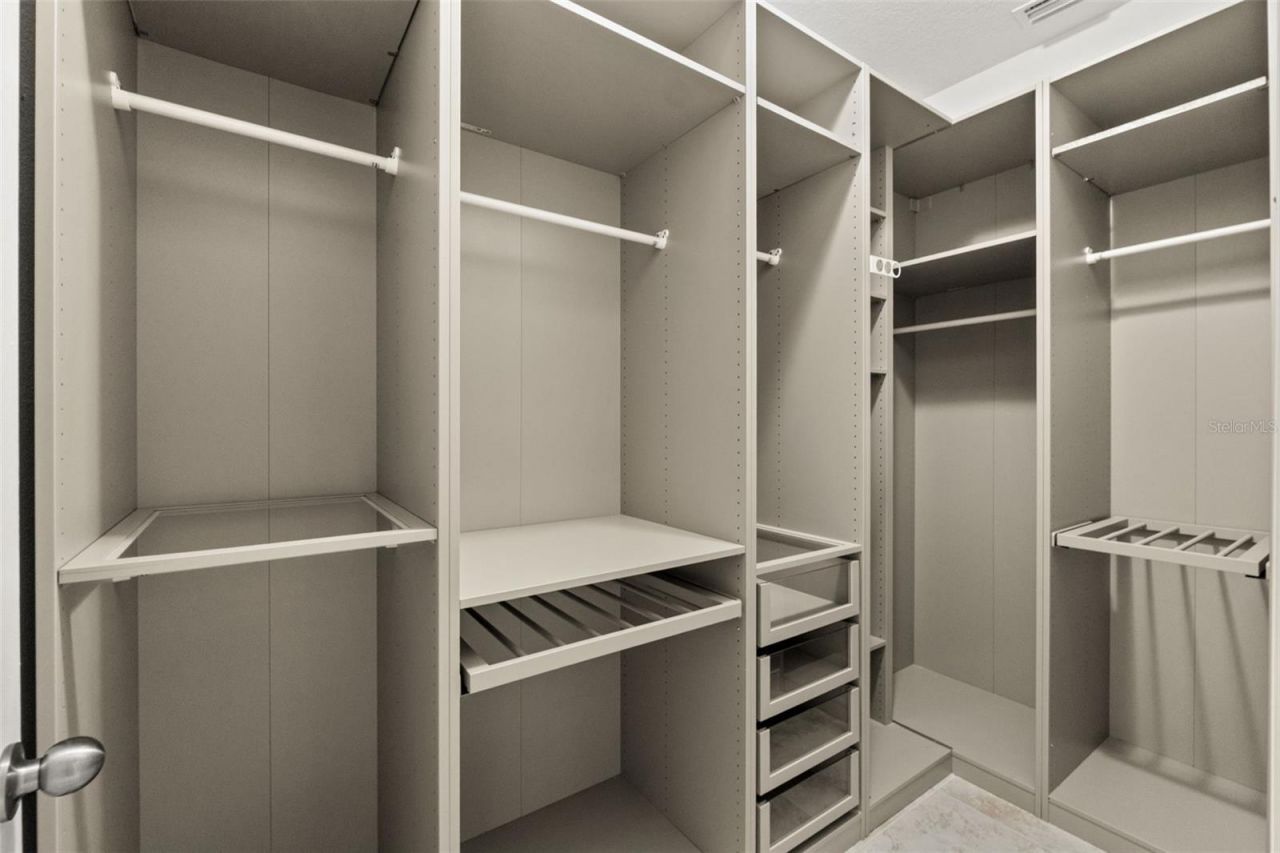 18696 Malinche Loop, Spring Hill, FL 34610 Photo