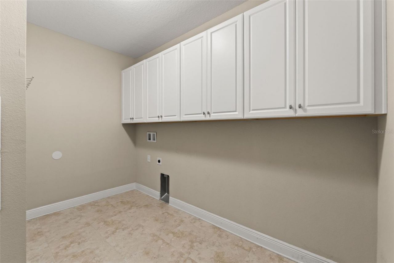 18696 Malinche Loop, Spring Hill, FL 34610 Photo