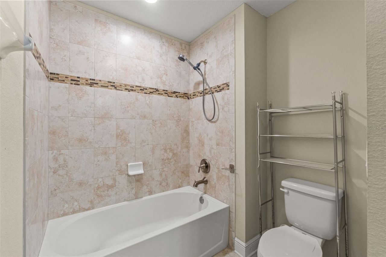 18696 Malinche Loop, Spring Hill, FL 34610 Photo