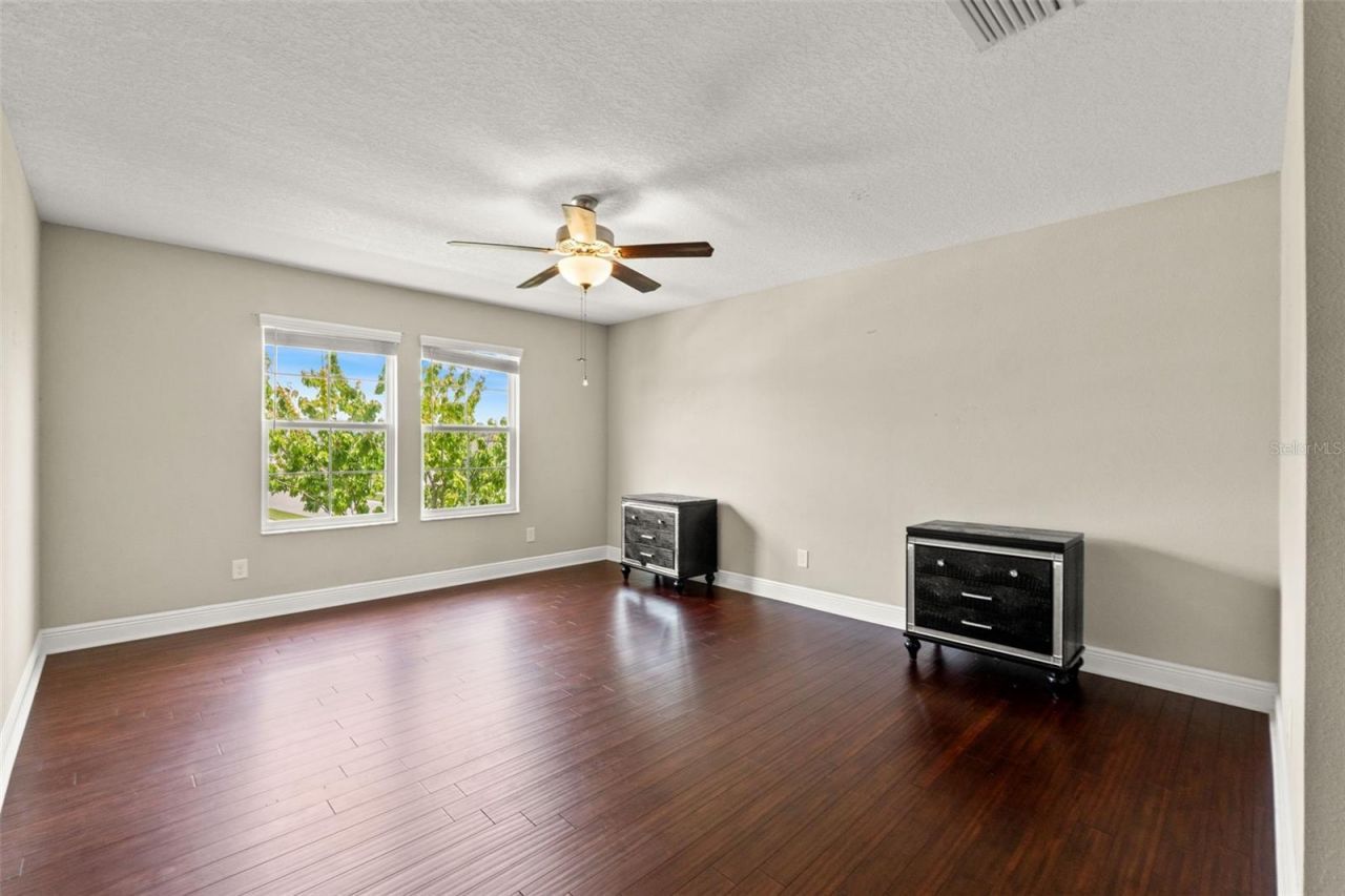 18696 Malinche Loop, Spring Hill, FL 34610 Photo