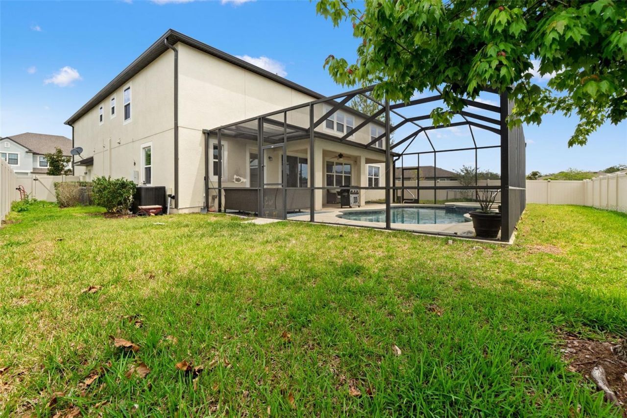 18696 Malinche Loop, Spring Hill, FL 34610 Photo