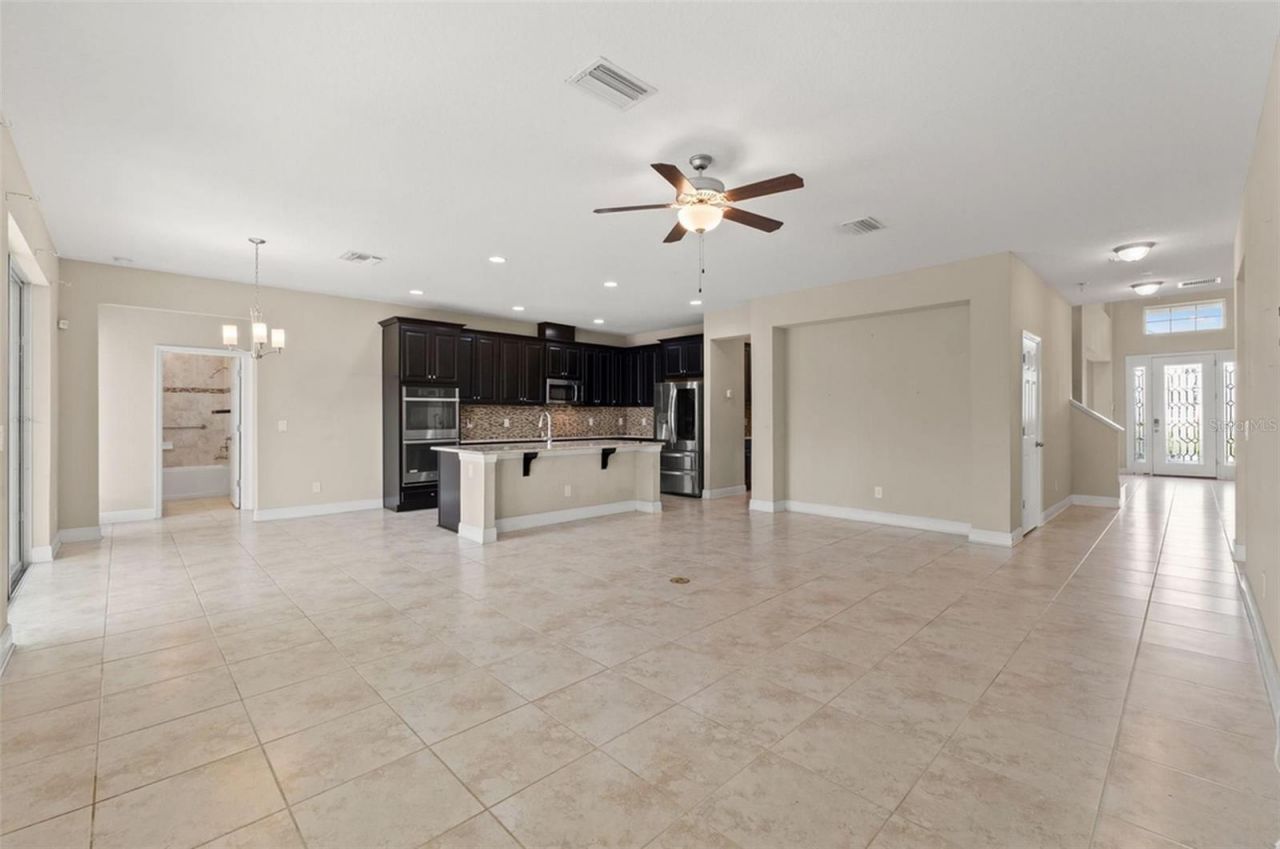 18696 Malinche Loop, Spring Hill, FL 34610 Photo