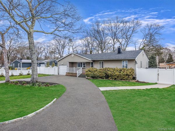 47 Mayfield Drive , Mastic Beach, NY 11951