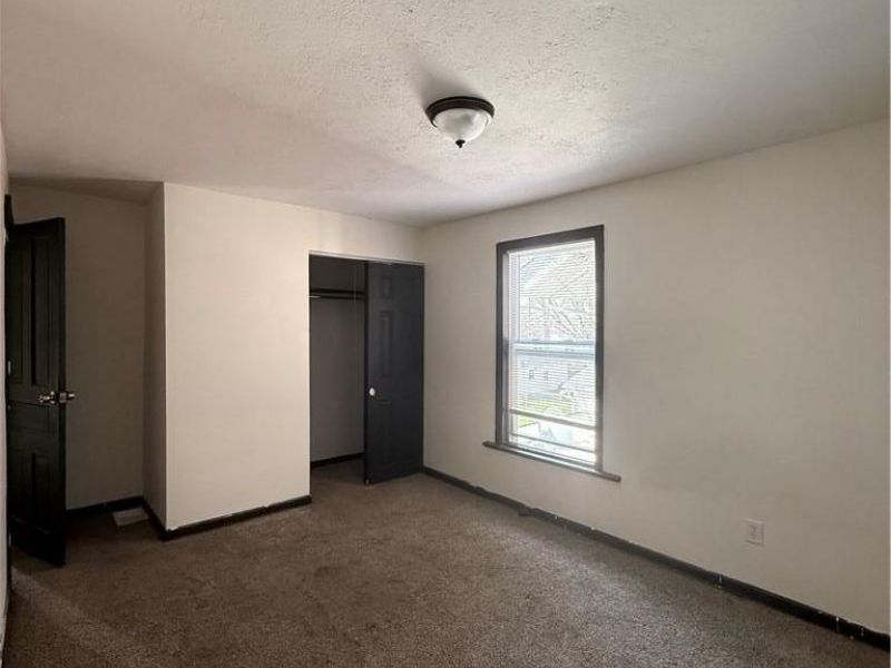 69 Notre Dame Avenue, Dayton, OH 45404 Photo 2