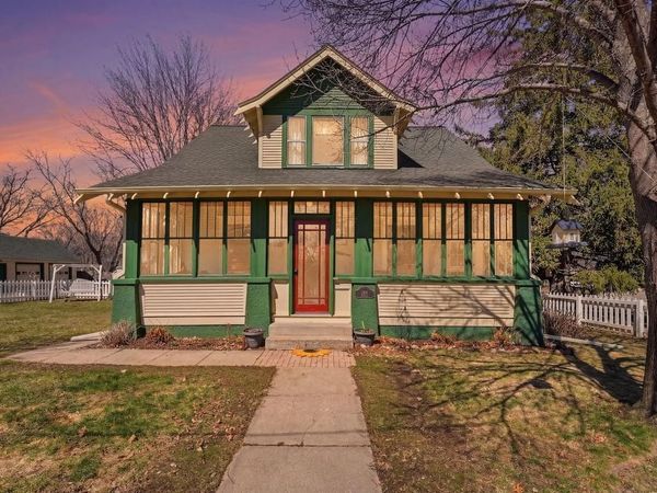 223 Summit Avenue S, Sauk Rapids, MN 56379