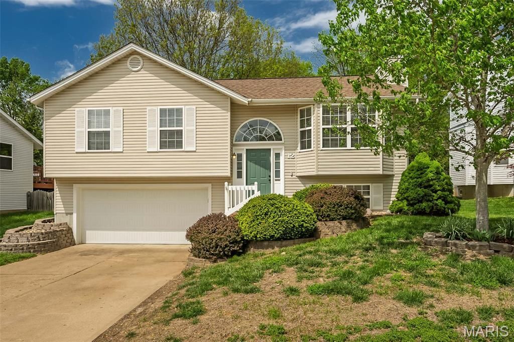 12 Red Cedar Court , Saint Charles, MO 63303 Main Photo
