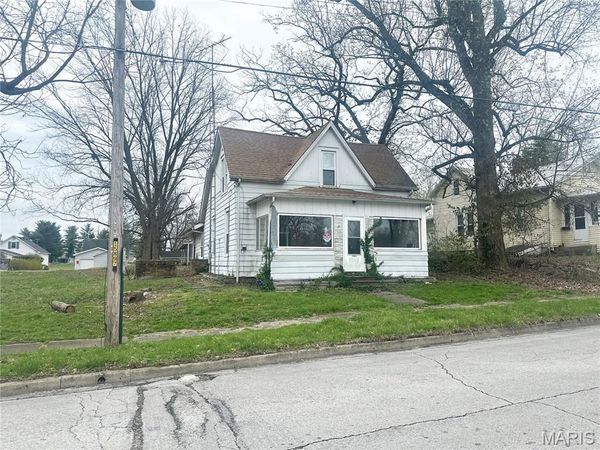 408 E Main Street , Sparta, IL 62286