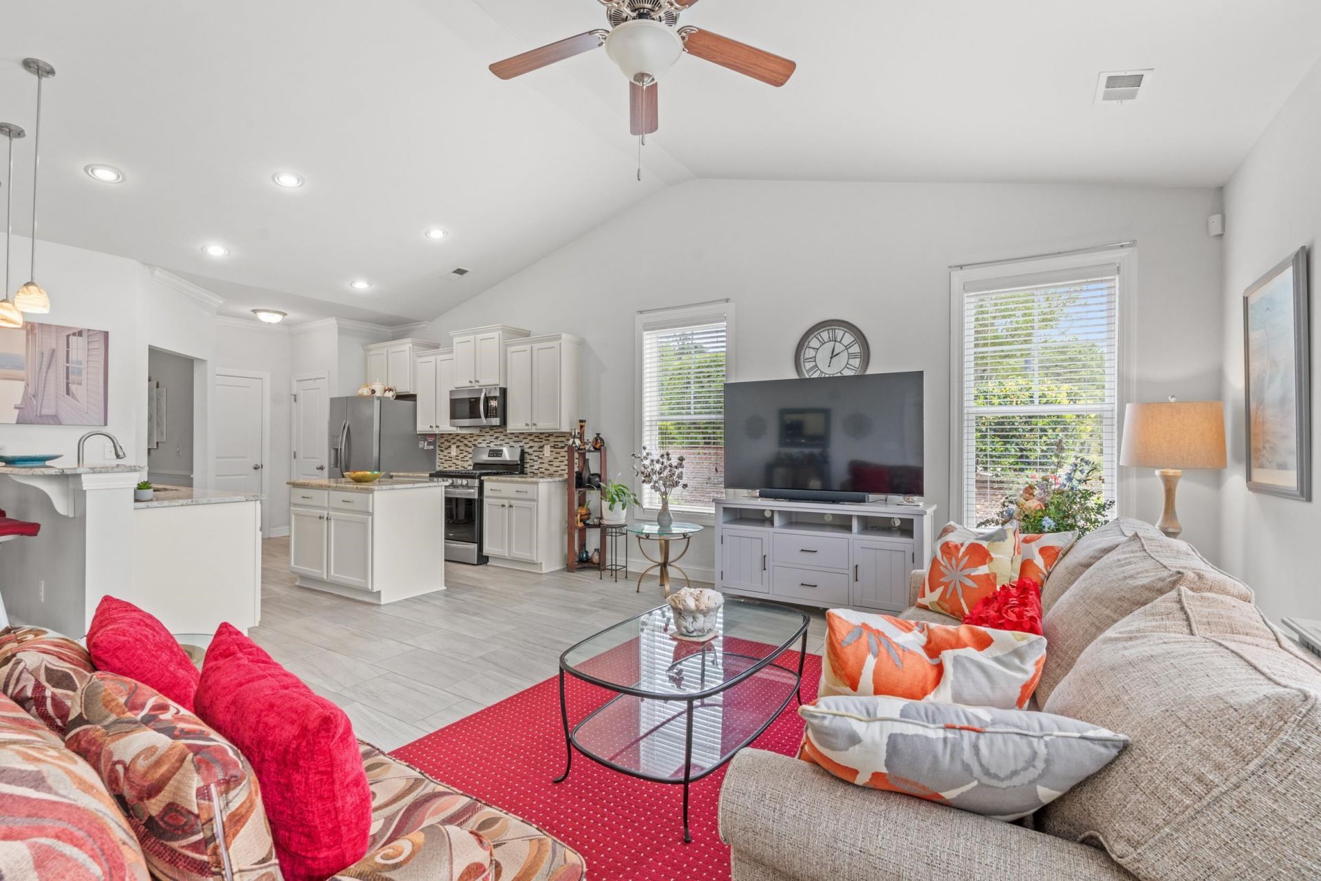 716 Pistoia Ln. Photo 6