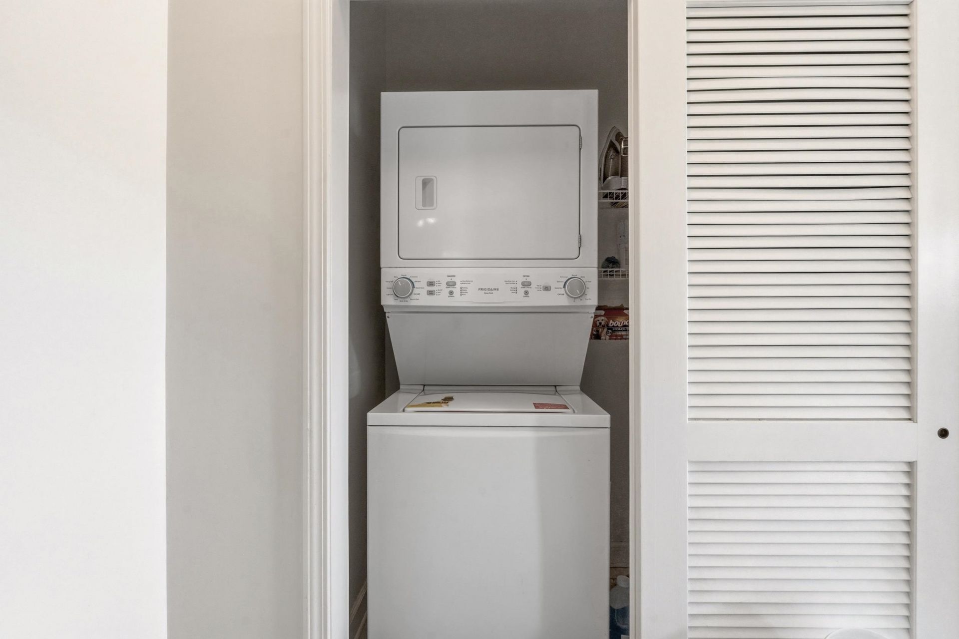 800 Crumpet Ct. Photo 14