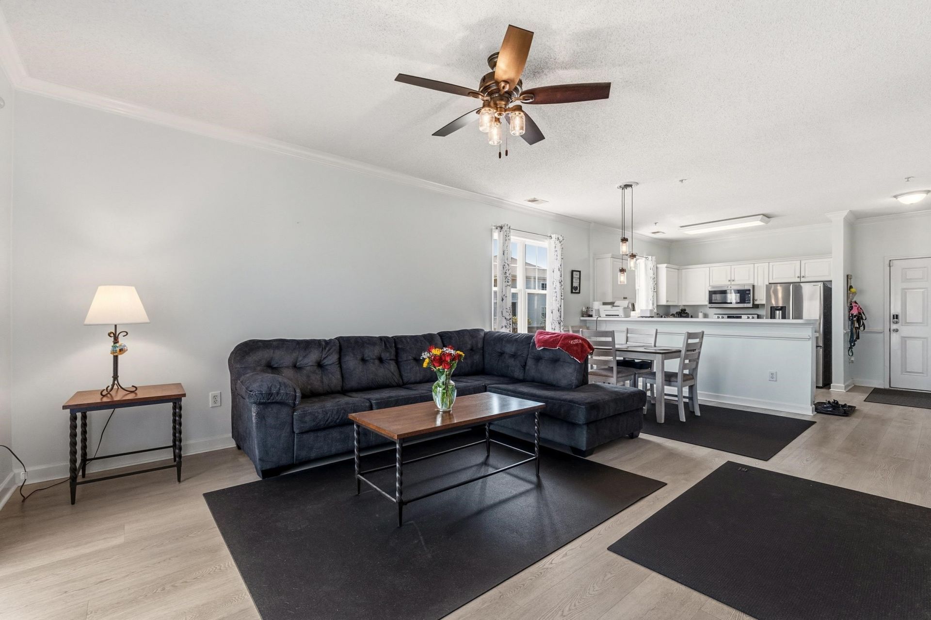 800 Crumpet Ct. Photo 7