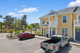 753 Moen Pl. photo 4