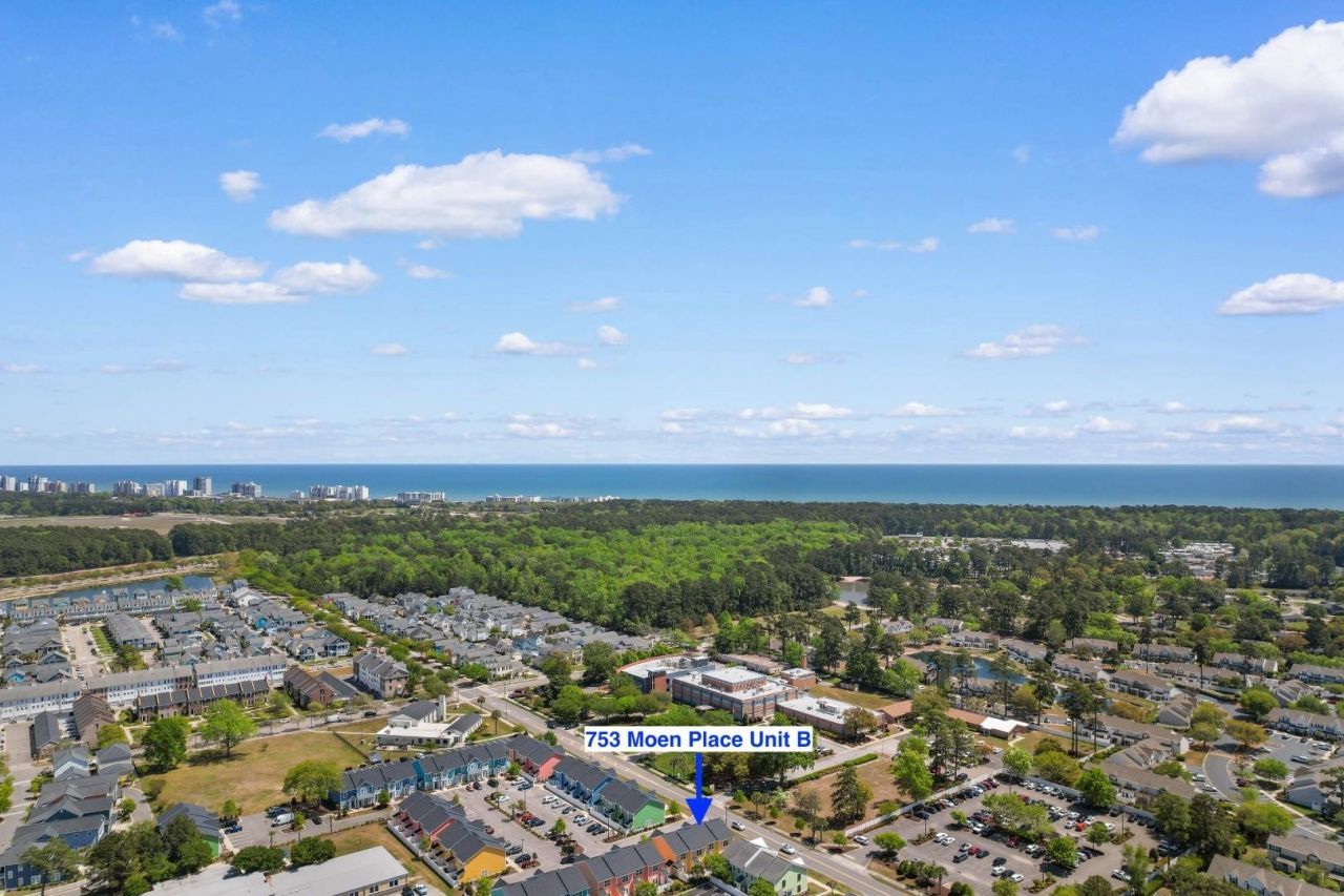 753 Moen Pl. Photo 34