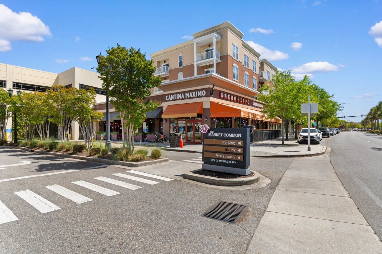 753 Moen Pl. Photo 38