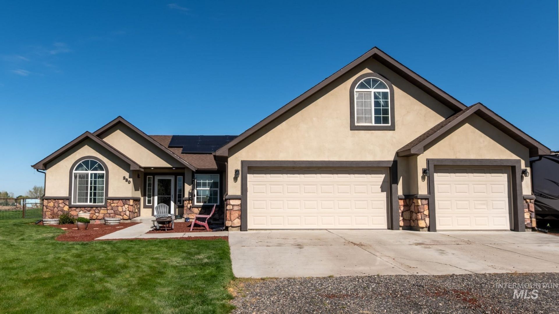 280 Dollar Hide Way primary photo