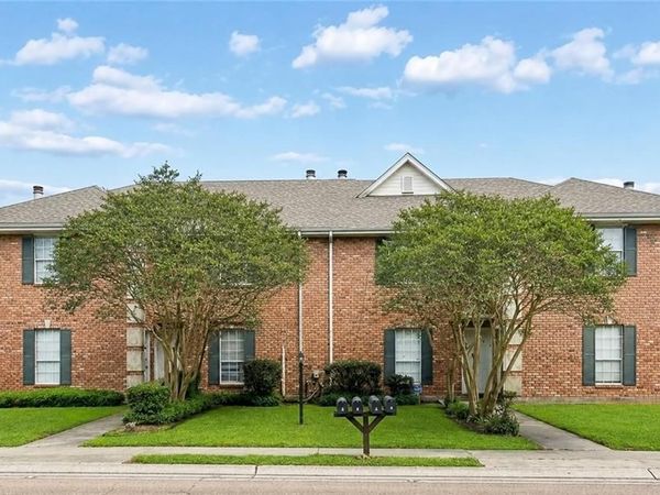4104 CHATEAU Boulevard, Unit I, Kenner, LA 70065