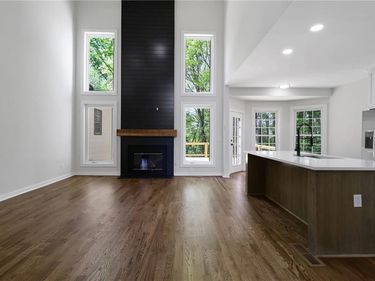 6259 Spring Lake Drive, Flowery Branch, GA 30542