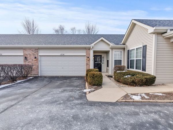 1534 W Cadillac Circle , Romeoville, IL 60446