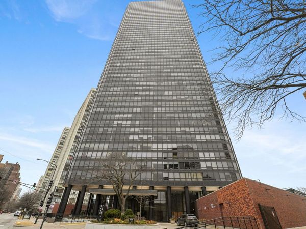 5415 N SHERIDAN Road, Unit 3008, Chicago, IL 60640