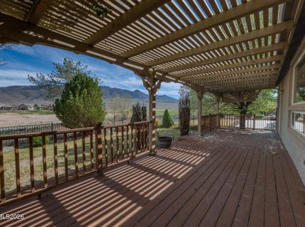 913 Lakeview Drive, Dayton, NV 89403 Photo