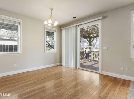 913 Lakeview Drive, Dayton, NV 89403 Photo