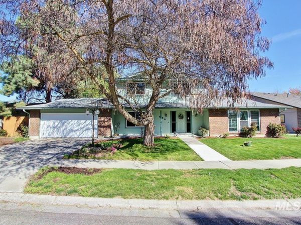 650 Spyglass Way, Eagle, ID 83616