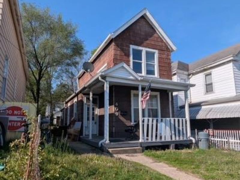 409 Maple Street, Elmwood Place, OH 45216 Photo 2