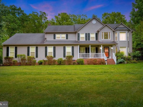 8125 LEE JACKSON CIRCLE, SPOTSYLVANIA, VA 22553