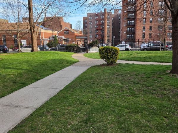 147-37 38th Avenue , Unit C47, Flushing, NY 11354