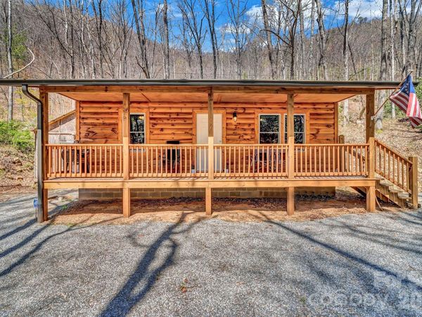 1100 Panther Branch Road , Canton, NC 28716