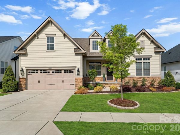 82212 Standing Oak Drive, Charlotte, NC 28278