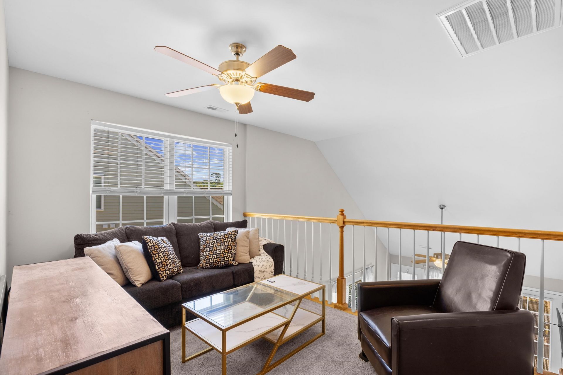 706 Riverward Dr. Photo 11