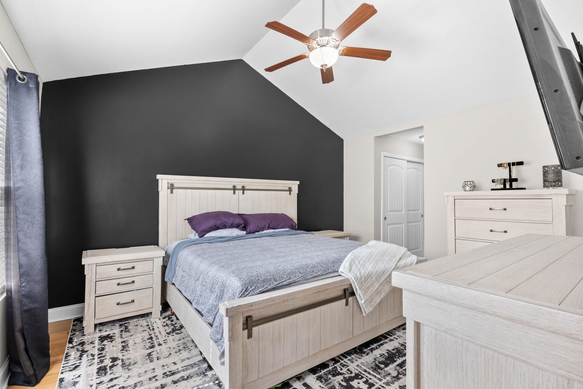 706 Riverward Dr. Photo 13