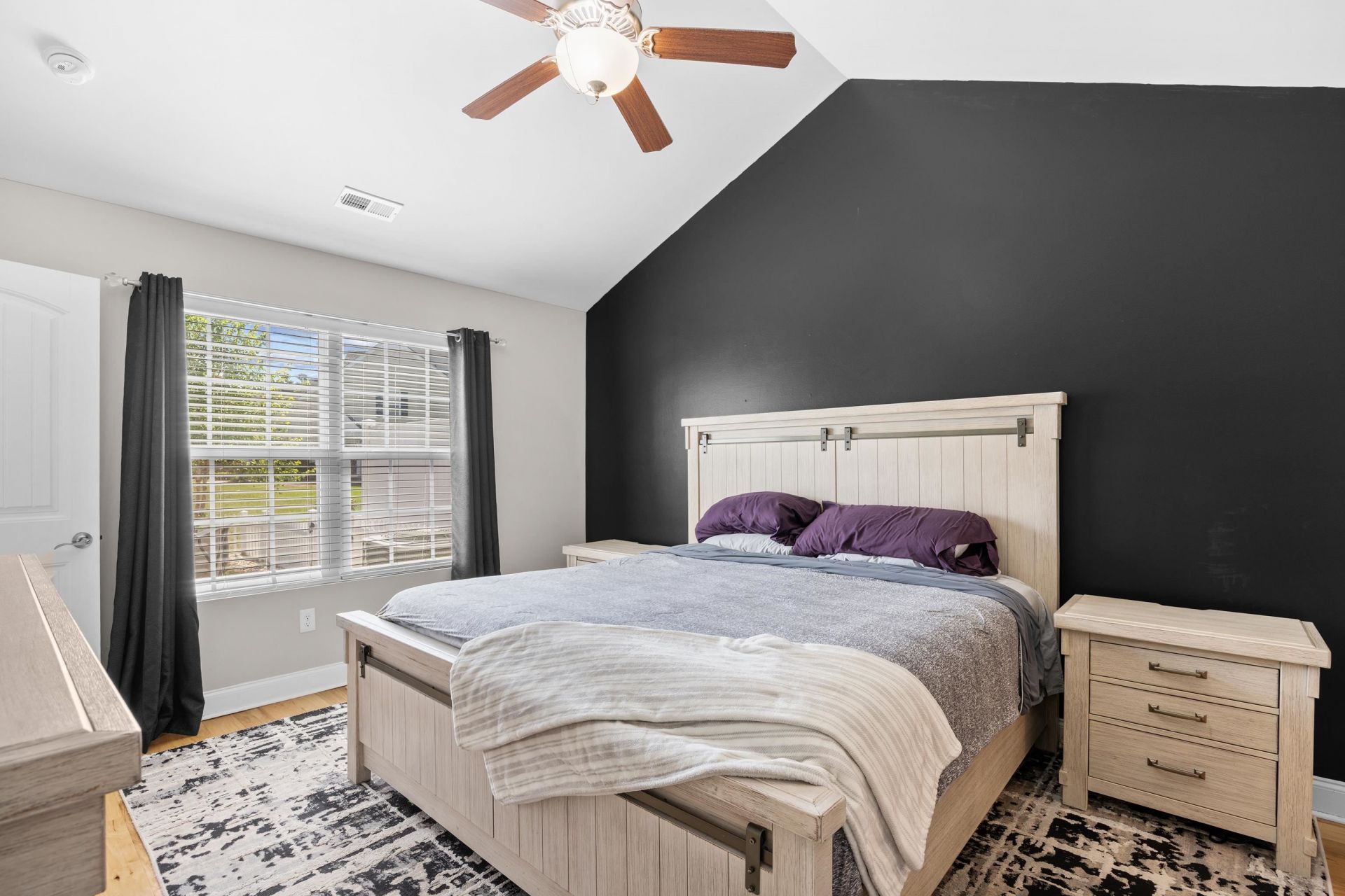 706 Riverward Dr. Photo 15