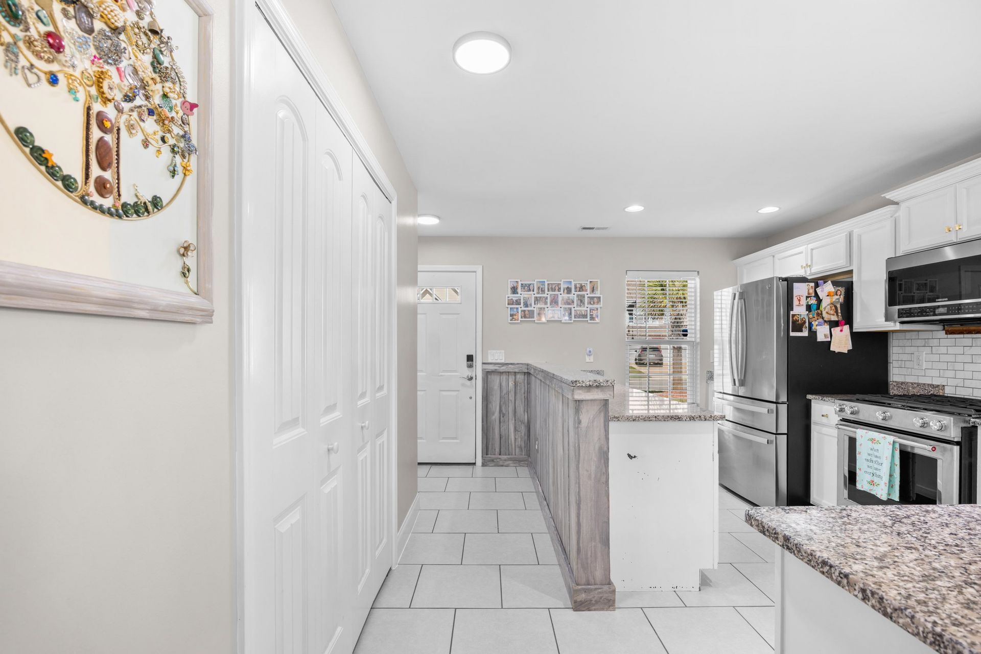 706 Riverward Dr. Photo 20